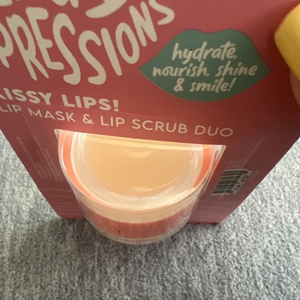 Beauty Impressions Kissy Lips Mask & Scrub Duo Viral TikTok Hydrating Aloe New